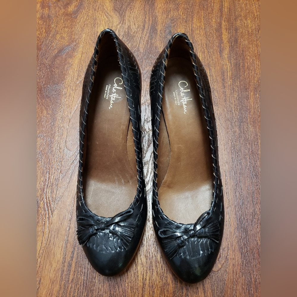 Cole Haan Sz. 9 Leather Black Tassel Round Toe Wedge Shoes Womens Stitching